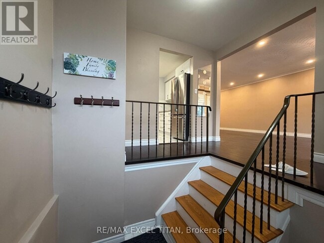 property at 251 Shawnee Cir