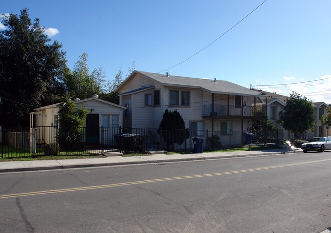 4857 Jessie Ave in La Mesa, CA - Building Photo - Building Photo