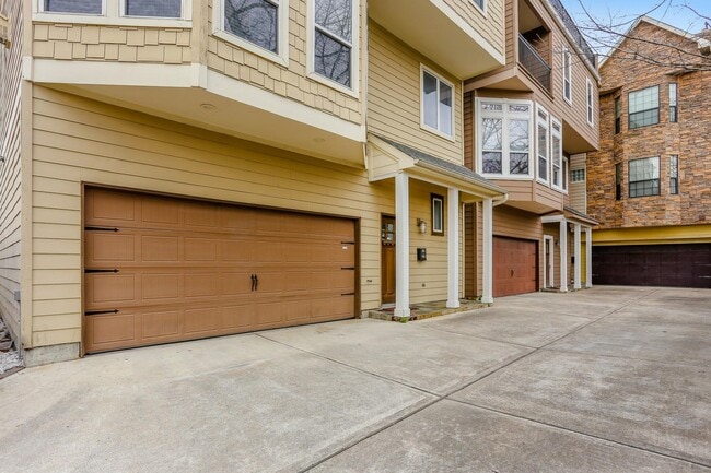 306 Enid St in Houston, TX - Building Photo - Building Photo