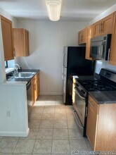 60 Brattle St, Unit 302 in Cambridge, MA - Foto de edificio - Building Photo