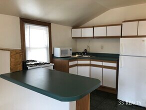 751 W Schubert Ave in Chicago, IL - Building Photo - Building Photo