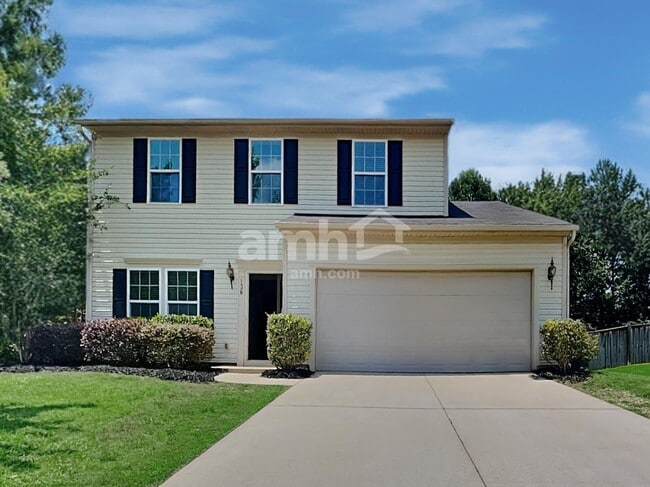 property at 136 Hamilton Ct