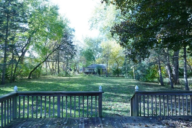 2711 Crooks Rd in Royal Oak, MI - Building Photo - Building Photo