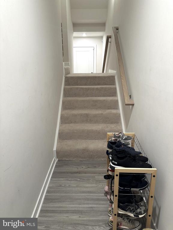 14130 Gypsum Lp in Chantilly, VA - Building Photo - Building Photo