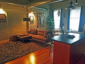 Walier Lofts in Syracuse, NY - Foto de edificio - Building Photo
