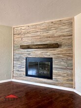 224 Larkspur St in Ridgecrest, CA - Building Photo - Building Photo