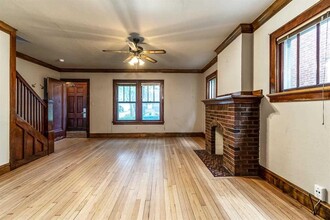 2546-2548 Kendall Avenue in Madison, WI - Building Photo - Building Photo