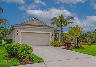 10817 Pine Bluff Gln in Parrish, FL - Building Photo - Building Photo