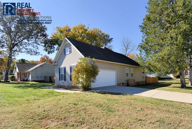 102 Gardenwood Ct in Murfreesboro, TN - Building Photo - Building Photo