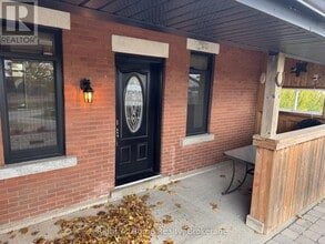 12 Erinville Dr in Erin, ON - Building Photo - Building Photo