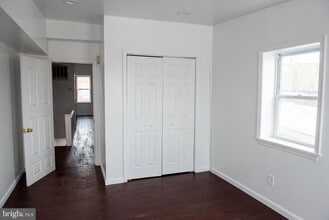 1720 S 4th St in Philadelphia, PA - Building Photo - Building Photo