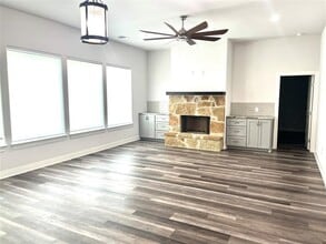 108 Keamuku Ct in Bastrop, TX - Building Photo - Building Photo