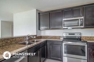 2438 Caspian Dr in Lakeland, FL - Building Photo - Building Photo
