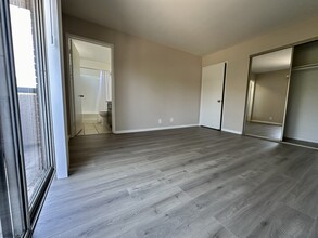 8722 Burton Way in Los Angeles, CA - Building Photo - Building Photo