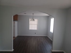 201 Ashmore St in Hinesville, GA - Building Photo - Building Photo
