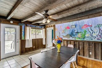 1402 Via De Luna Dr in Pensacola Beach, FL - Building Photo - Building Photo