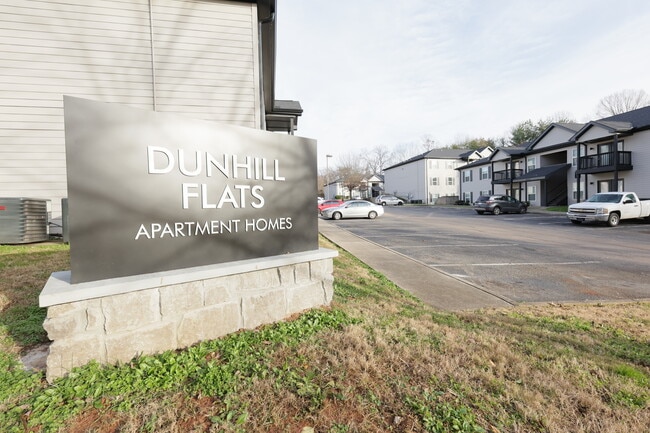 Dunhill Flats in Knoxville, TN - Foto de edificio - Building Photo