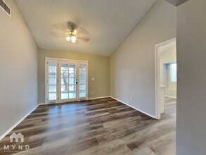 7210 W Krall St in Glendale, AZ - Building Photo - Building Photo