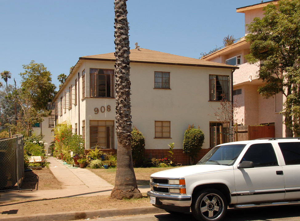 908 5th St in Santa Monica, CA - Foto de edificio