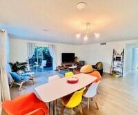 720 N Dixie Hwy photo'