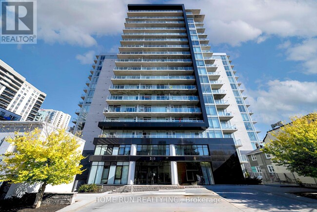 255-1255 Bay St