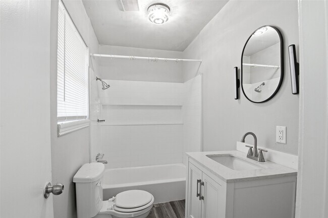 6318 Laramie St in Humble, TX - Building Photo - Building Photo