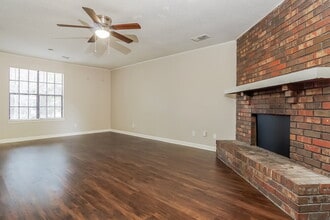 40 Sunscape Dr in Birmingham, AL - Building Photo - Building Photo