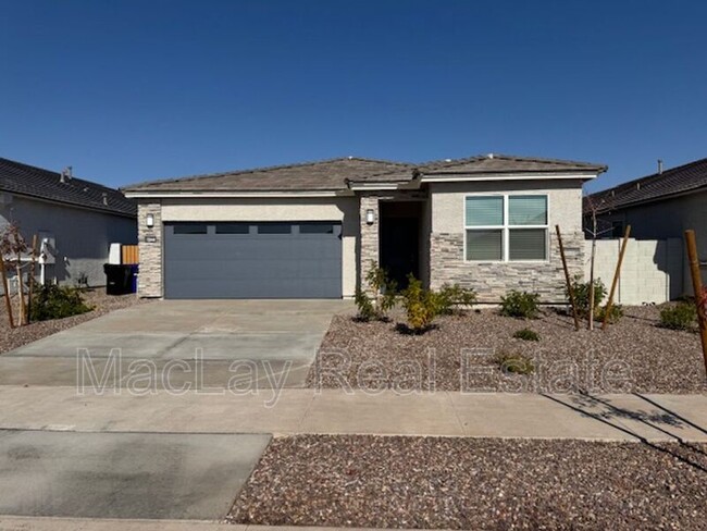 property at 18444 W Desert Holw Dr