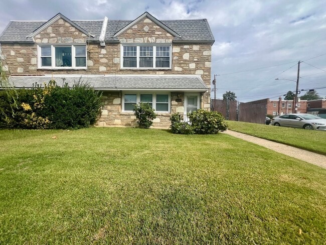 1635 Griffith St in Philadelphia, PA - Building Photo - Building Photo