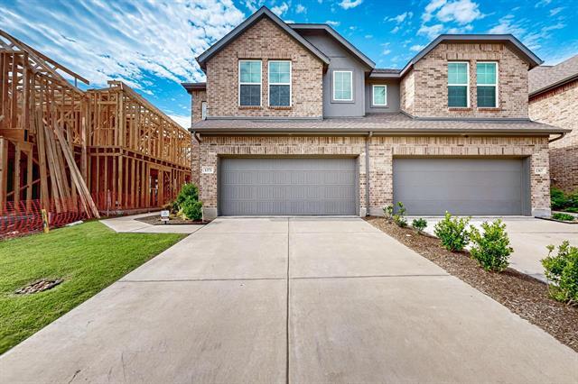 property at 1371 Hill Country Pl