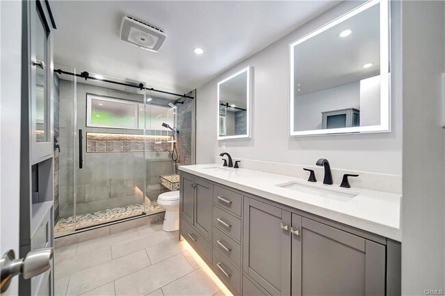 property at 19706 Victory Blvd