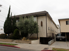 11907 Texas Ave in Los Angeles, CA - Building Photo - Building Photo