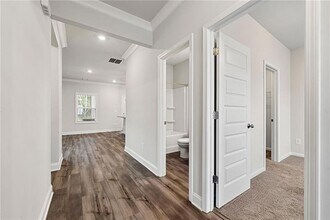 495 Sterling Creek Wy in Loganville, GA - Building Photo - Building Photo