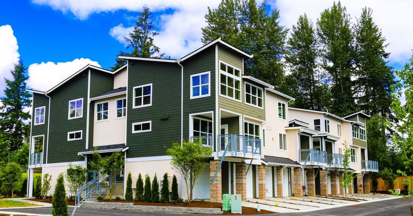 Park Place in Bonney Lake, WA - Building Photo