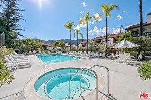 1580 Palisades Dr in Los Angeles, CA - Building Photo