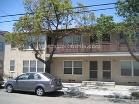 4315 E 1st St, Unit 4315 in Long Beach, CA - Building Photo