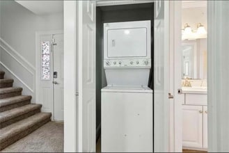 1500 W Esplanade Ave in Kenner, LA - Foto de edificio - Building Photo