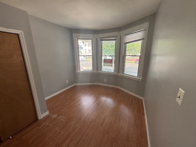 212 Princeton Ave