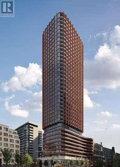 180 Front St E in Toronto, ON - Building Photo