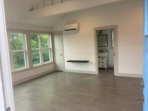 4102 Woodleigh St, Unit A in Houston, TX - Building Photo - Building Photo