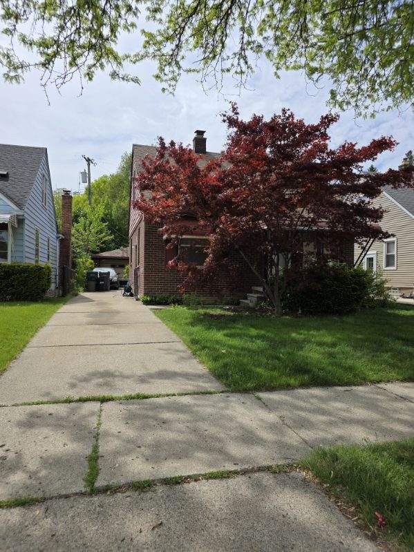 property at 3238 Woodside St