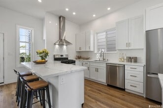 569 Pennsylvania Ave in San Francisco, CA - Building Photo - Building Photo