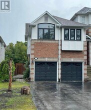 1430 Forest St in Innisfil, ON - Building Photo - Building Photo