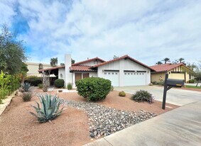 40329 Sagewood Dr in Palm Desert, CA - Building Photo