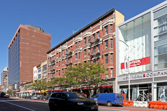 17 W 125th St in New York, NY - Building Photo - Building Photo