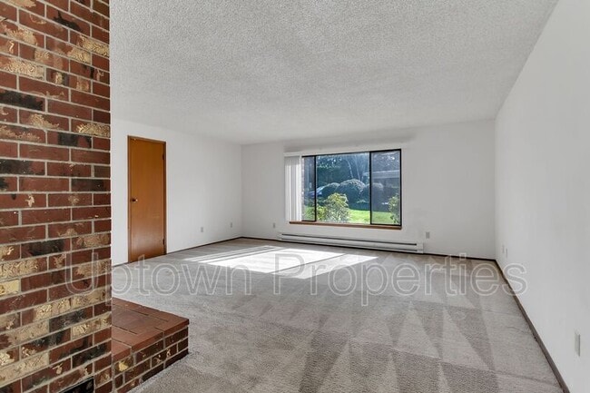 5660 SW 180th Ave in Beaverton, OR - Building Photo - Building Photo
