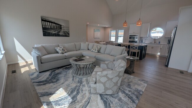 113 S Ocean Dr in Ocean City, MD - Building Photo - Building Photo