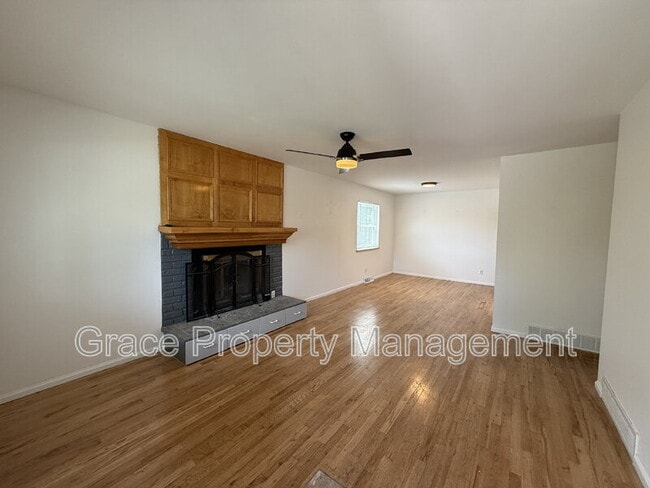 6213 Gray St in Arvada, CO - Building Photo - Building Photo