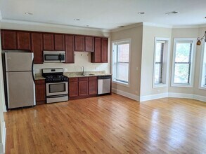 900 Reba Pl in Evanston, IL - Building Photo - Building Photo