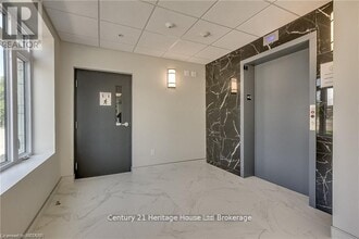 71 Metcalf St in St Thomas, ON - Building Photo - Building Photo